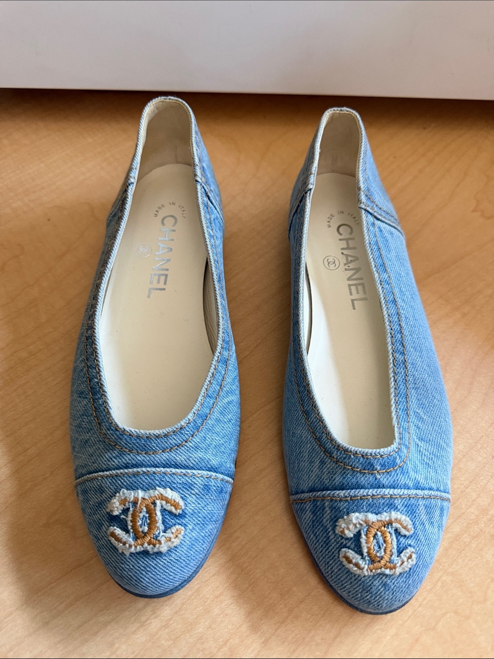 CHANEL Light Blue Denim CC Logo Ballerina Flats